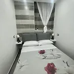 Grevin House Апартаменты Неаполь