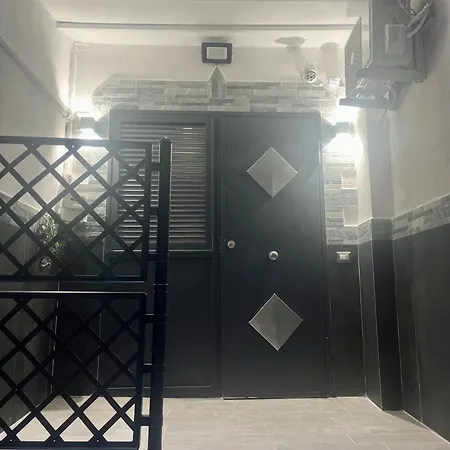 Grevin House Apartment