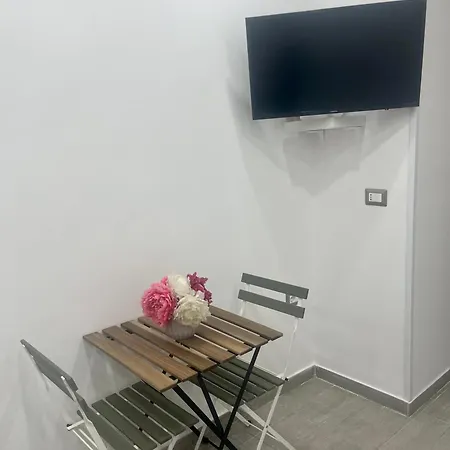 Grevin House Apartment *