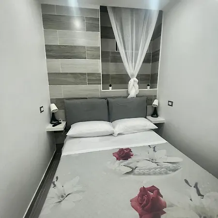 Grevin House Appartamento Napoli